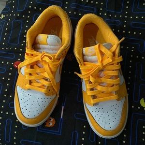 Neon orange dunks size women 6.5